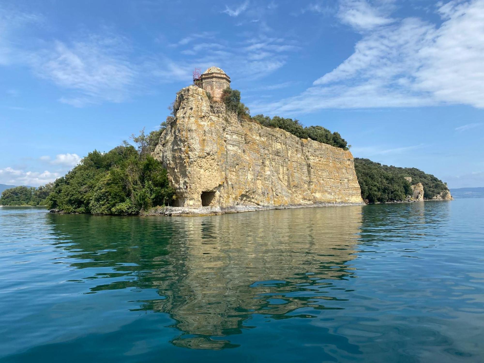 La Chascona Di Farnese Casa Di Tufo Nel Borgo Appartement Buitenkant foto