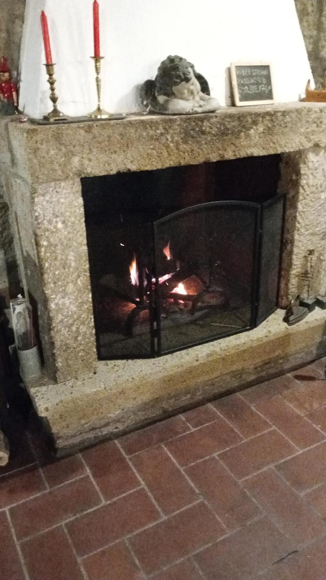 La Chascona Di Farnese Casa Di Tufo Nel Borgo Appartement Buitenkant foto